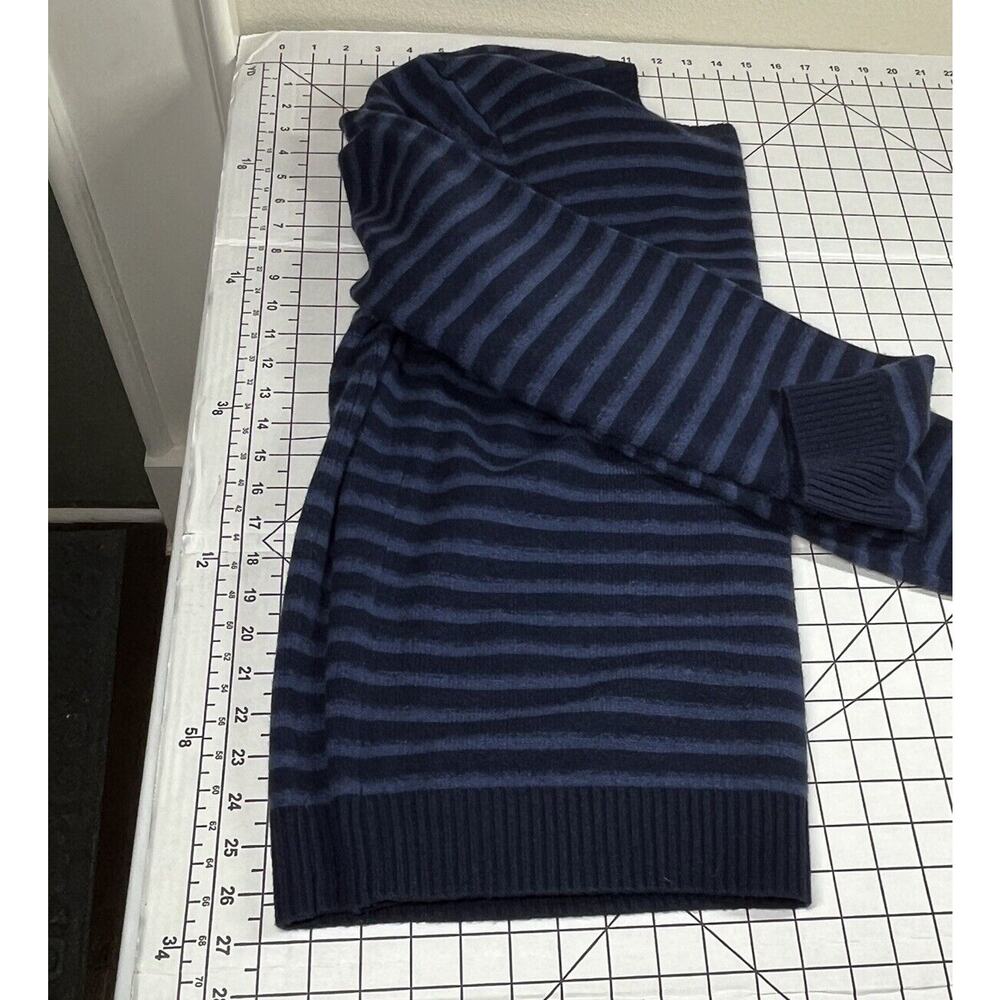Vince 100% Wool Sweater Mens XL Blue‎ Stripe Crew Neck Cozy Soft Ribbed Cuffs - Picture 6 of 9